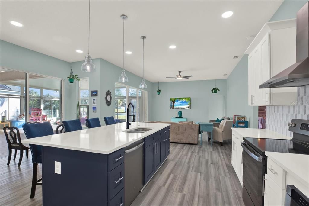 For Sale: $499,000 (4 beds, 3 baths, 3170 Square Feet)