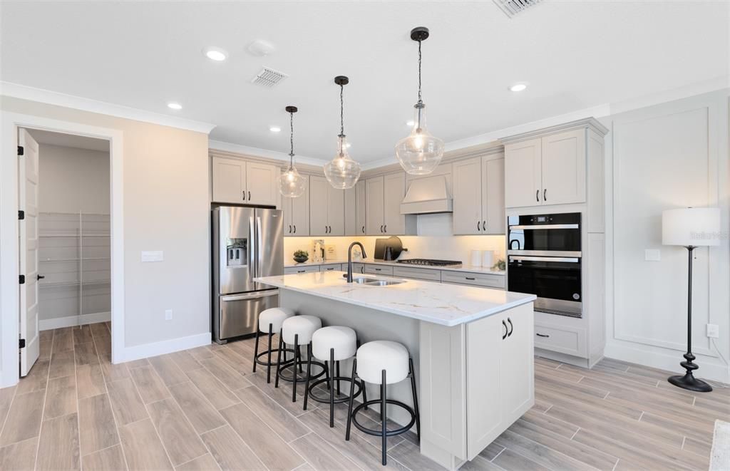 For Sale: $848,690 (5 beds, 4 baths, 3810 Square Feet)