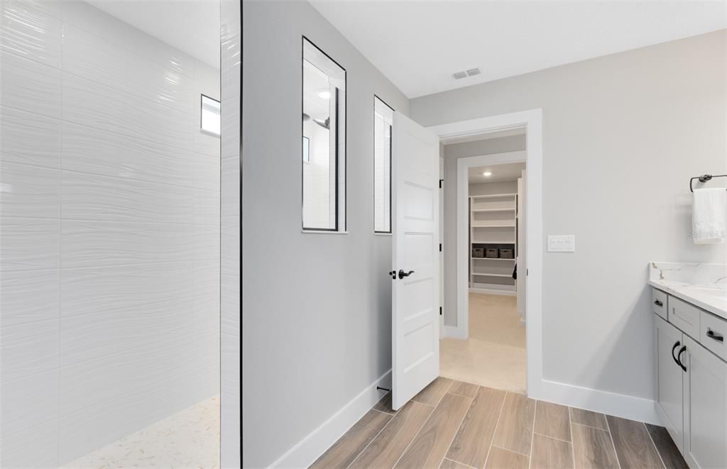 For Sale: $848,690 (5 beds, 4 baths, 3810 Square Feet)