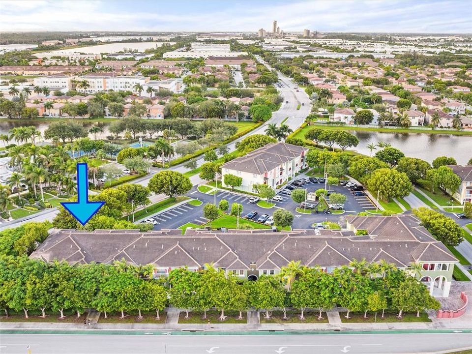 Active With Contract: $384,900 (3 beds, 2 baths, 1312 Square Feet)