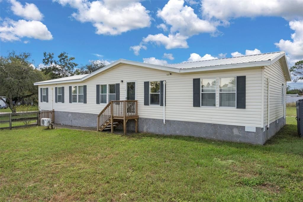 For Sale: $246,000 (4 beds, 2 baths, 1782 Square Feet)