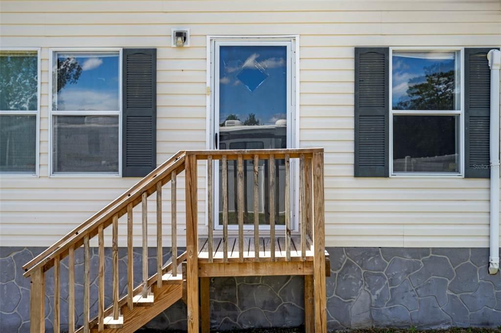 For Sale: $246,000 (4 beds, 2 baths, 1782 Square Feet)