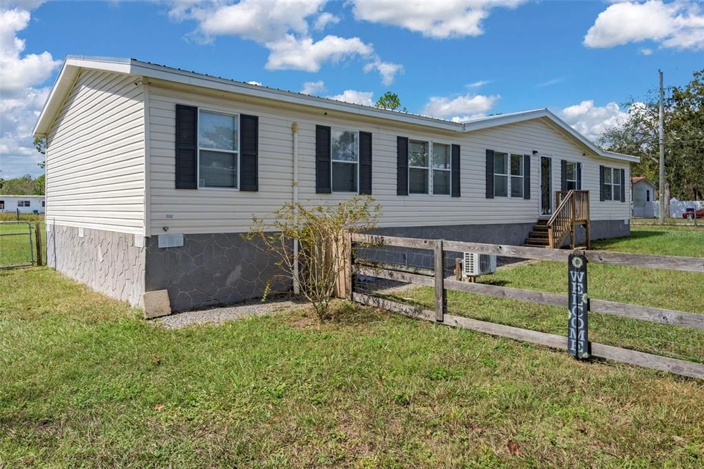 For Sale: $246,000 (4 beds, 2 baths, 1782 Square Feet)