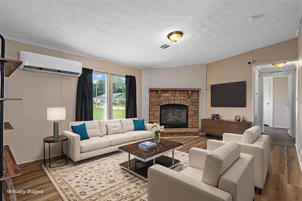 For Sale: $246,000 (4 beds, 2 baths, 1782 Square Feet)