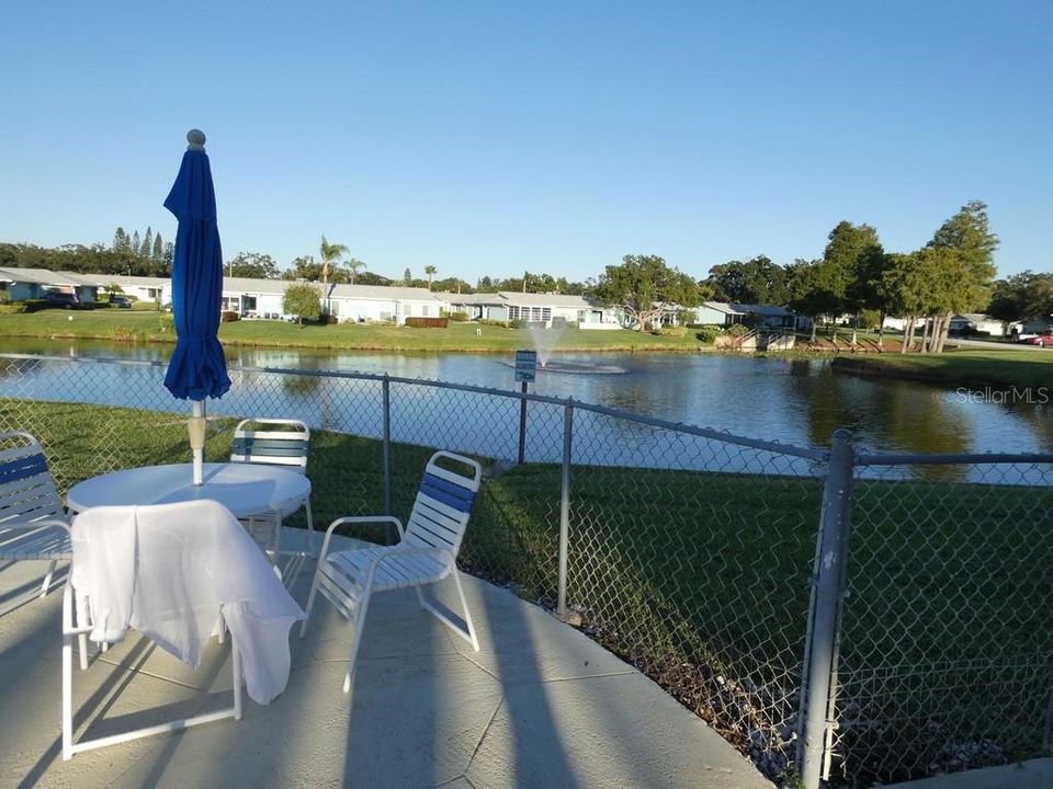 Под контрактом: $235,000 (2 спален, 2 ванн, 1000 Квадратных фут)