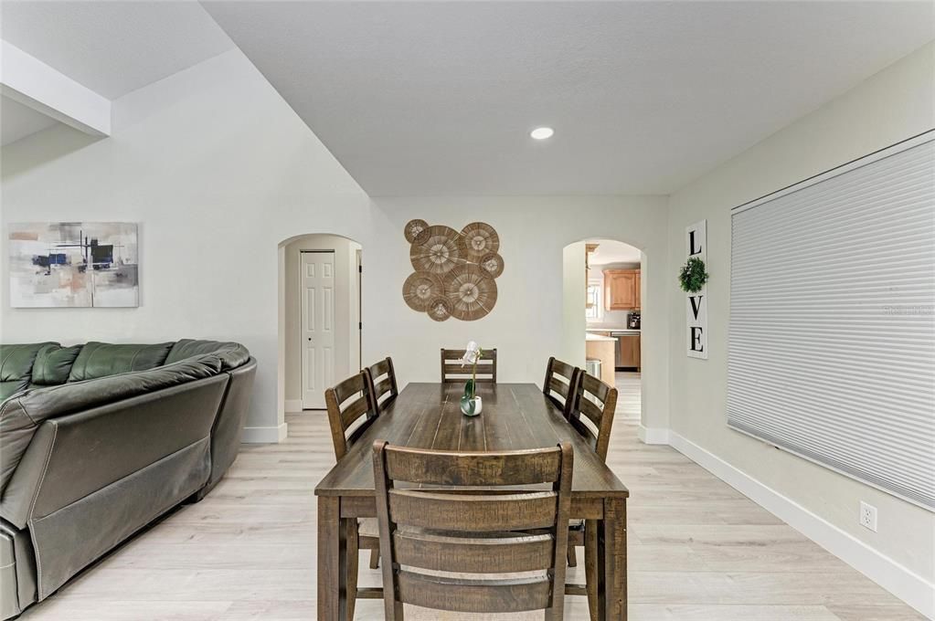 Active With Contract: $549,000 (3 beds, 2 baths, 2111 Square Feet)