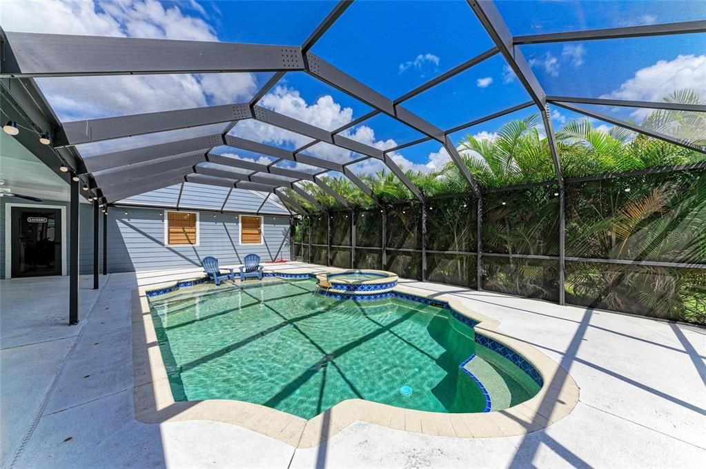 Active With Contract: $549,000 (3 beds, 2 baths, 2111 Square Feet)