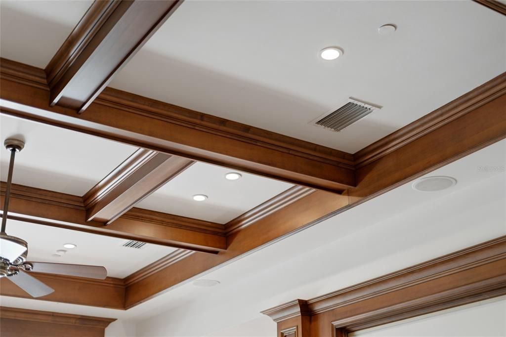 待售: $3,699,000 (4 贝兹, 5 浴室, 6138 平方英尺)