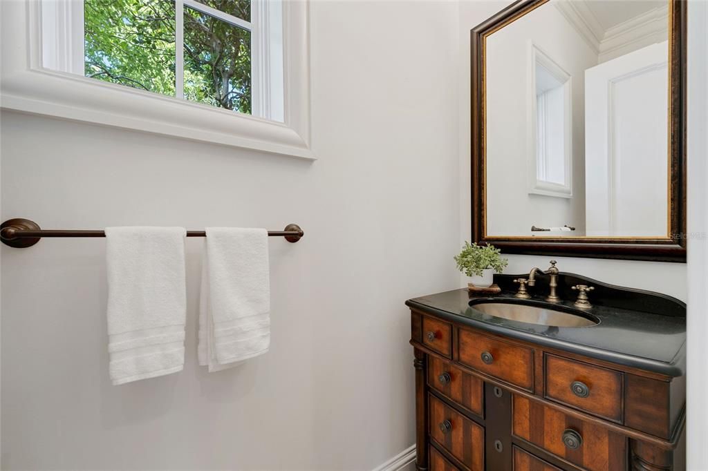 待售: $3,699,000 (4 贝兹, 5 浴室, 6138 平方英尺)