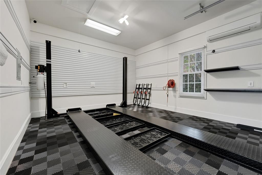 待售: $3,699,000 (4 贝兹, 5 浴室, 6138 平方英尺)