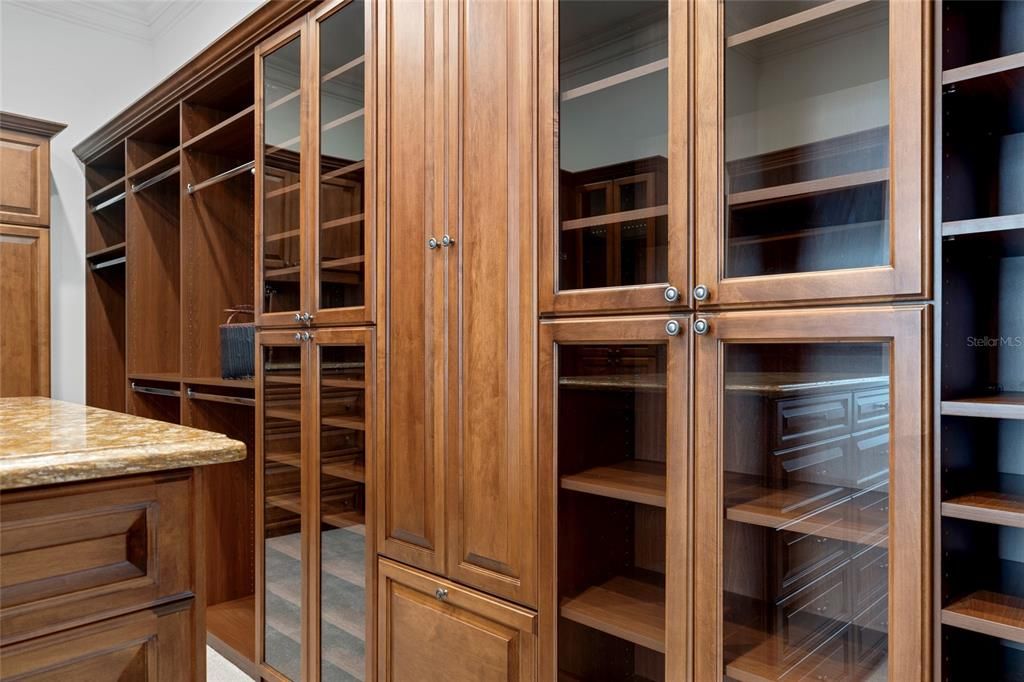 待售: $3,699,000 (4 贝兹, 5 浴室, 6138 平方英尺)