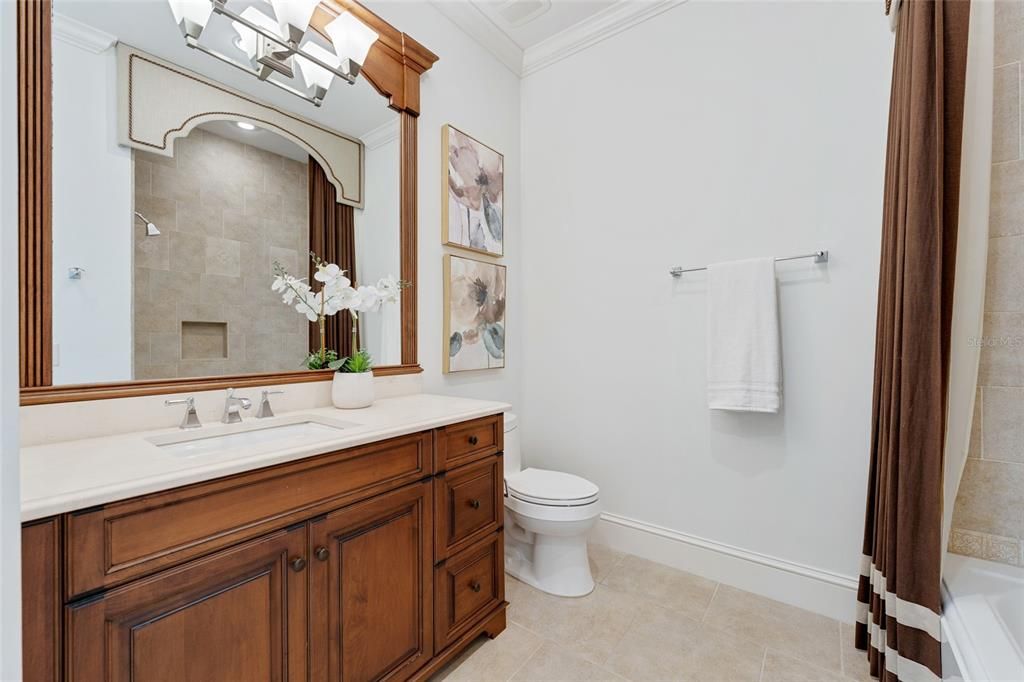 待售: $3,699,000 (4 贝兹, 5 浴室, 6138 平方英尺)