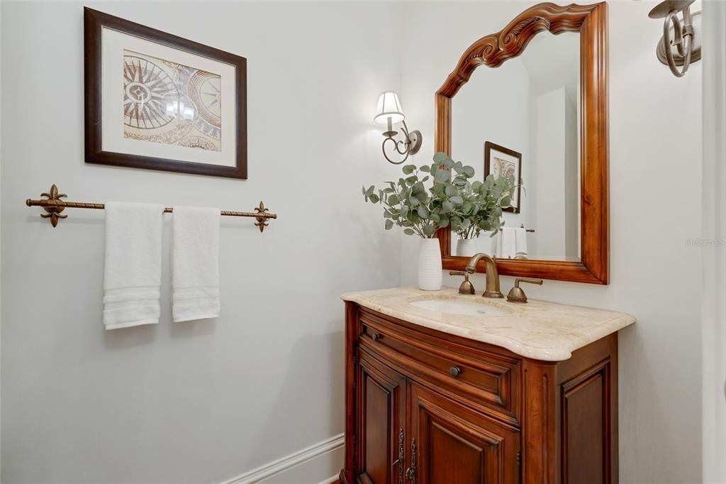 待售: $3,699,000 (4 贝兹, 5 浴室, 6138 平方英尺)