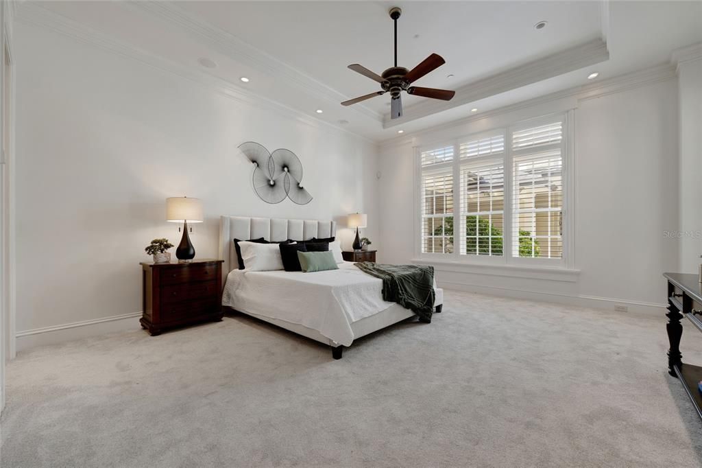 待售: $3,699,000 (4 贝兹, 5 浴室, 6138 平方英尺)