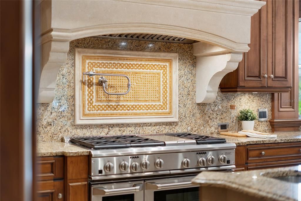 待售: $3,699,000 (4 贝兹, 5 浴室, 6138 平方英尺)