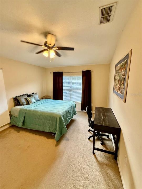 En Venta: $248,000 (2 camas, 2 baños, 1200 Pies cuadrados)