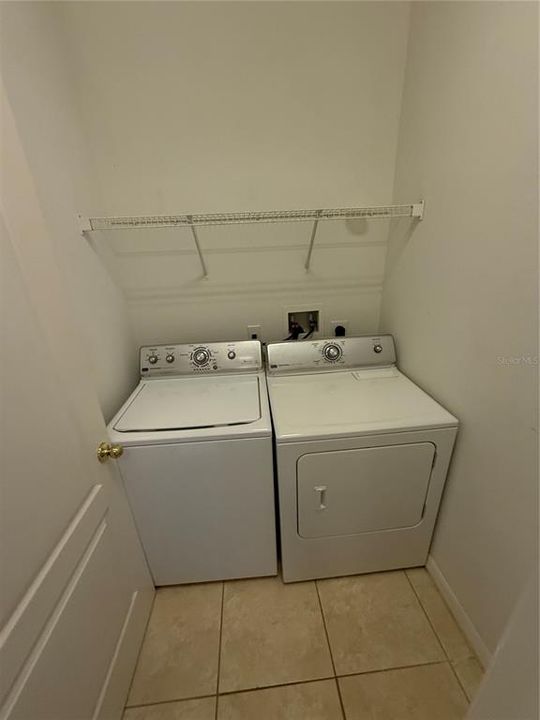 En Venta: $248,000 (2 camas, 2 baños, 1200 Pies cuadrados)