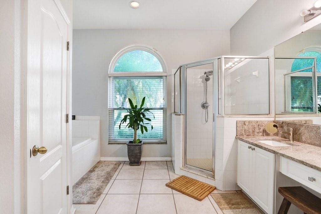 For Sale: $424,900 (3 beds, 2 baths, 2135 Square Feet)