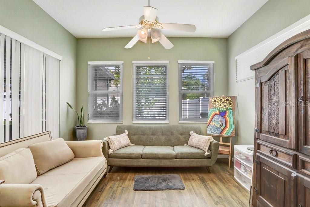 For Sale: $424,900 (3 beds, 2 baths, 2135 Square Feet)