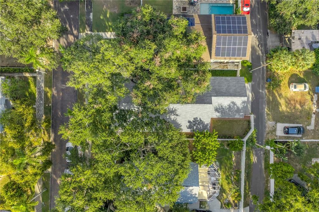 合同活跃: $749,000 (3 贝兹, 2 浴室, 1870 平方英尺)