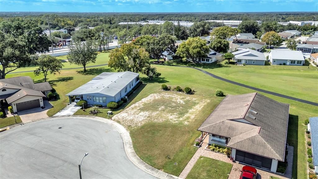 待售: $69,900 (0.19 acres)