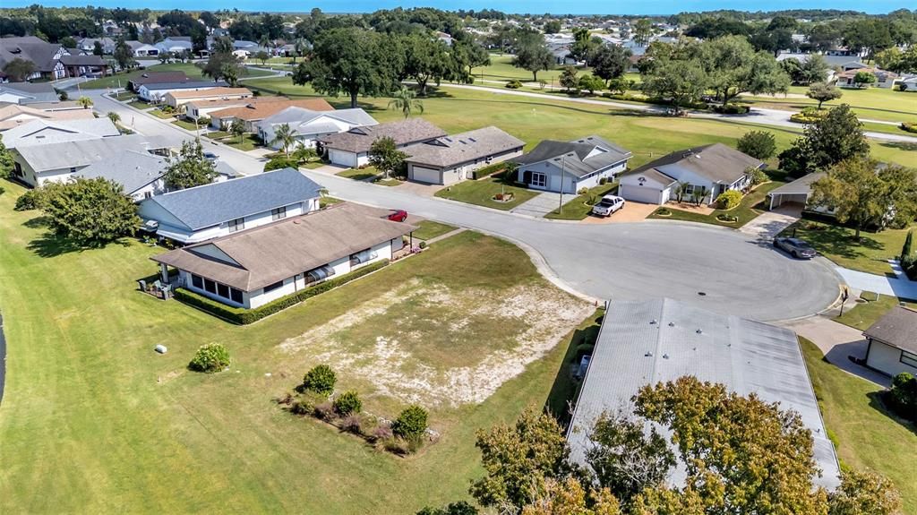 待售: $69,900 (0.19 acres)