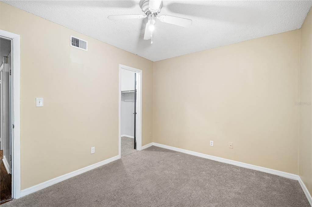 For Rent: $1,695 (3 beds, 2 baths, 1432 Square Feet)