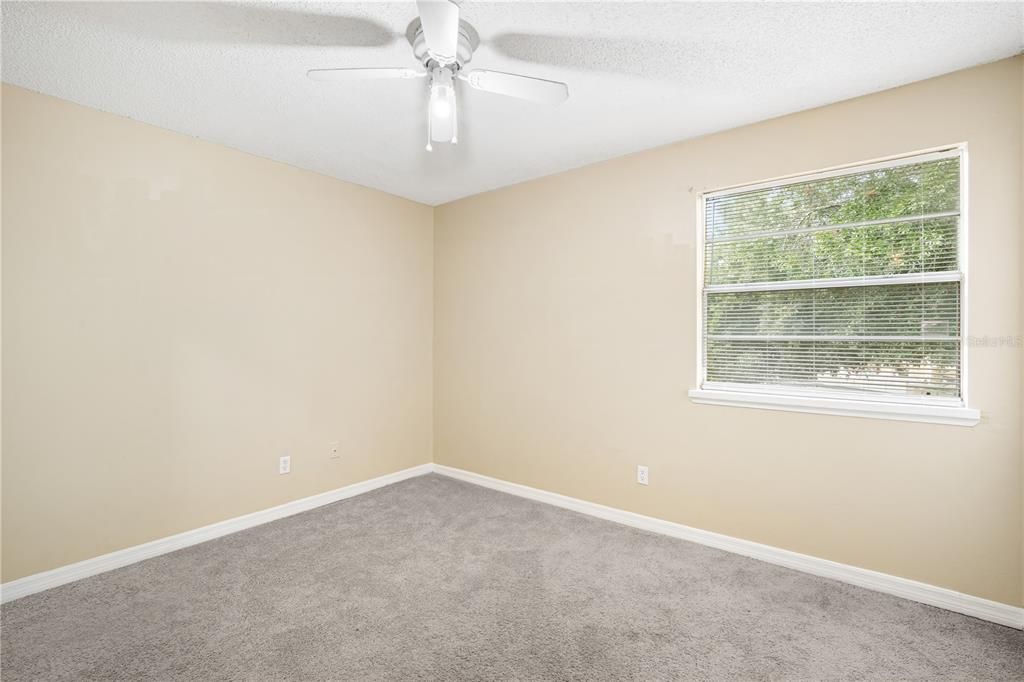 For Rent: $1,695 (3 beds, 2 baths, 1432 Square Feet)