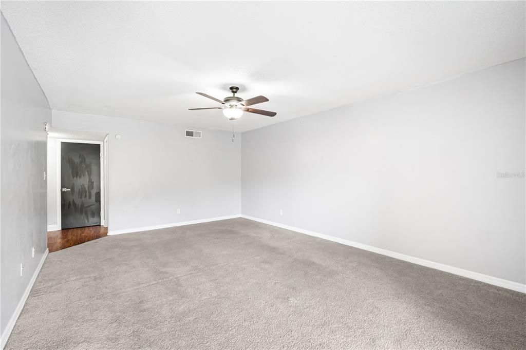 For Rent: $1,695 (3 beds, 2 baths, 1432 Square Feet)