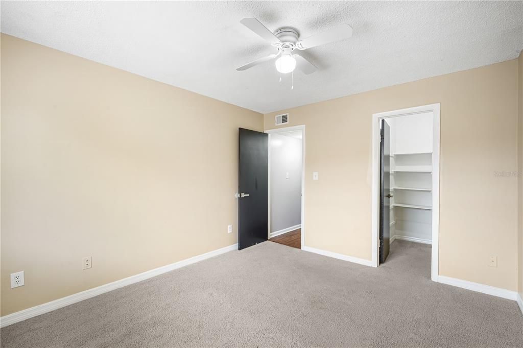 For Rent: $1,695 (3 beds, 2 baths, 1432 Square Feet)