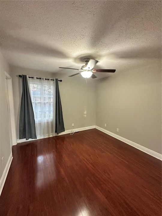 В аренду: $1,450 (1 спален, 1 ванн, 644 Квадратных фут)