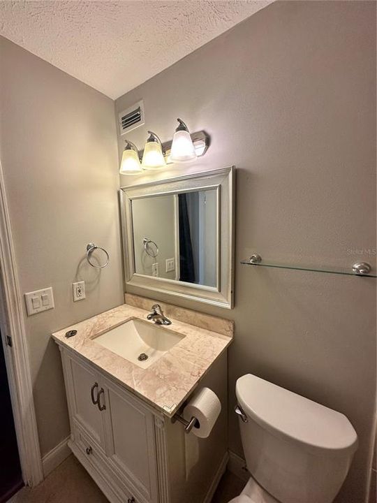 В аренду: $1,450 (1 спален, 1 ванн, 644 Квадратных фут)