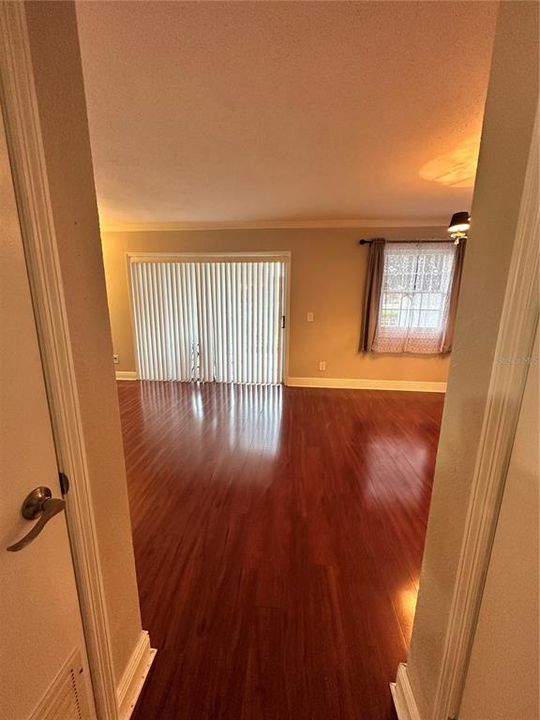 В аренду: $1,450 (1 спален, 1 ванн, 644 Квадратных фут)