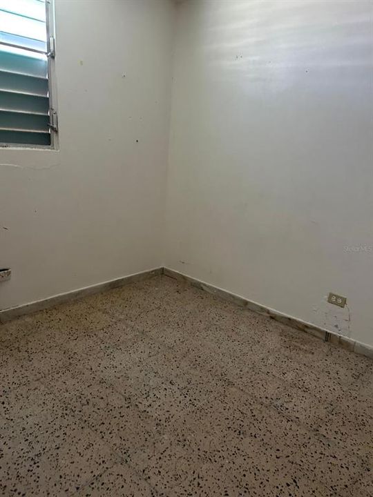 На продажу: $188,000 (3 спален, 2 ванн, 1100 Квадратных фут)