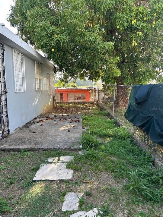 На продажу: $188,000 (3 спален, 2 ванн, 1100 Квадратных фут)