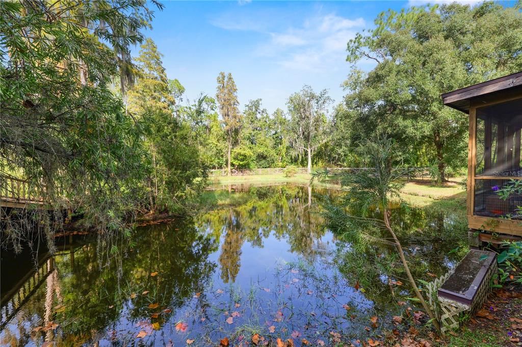 For Sale: $450,000 (2 beds, 2 baths, 2032 Square Feet)