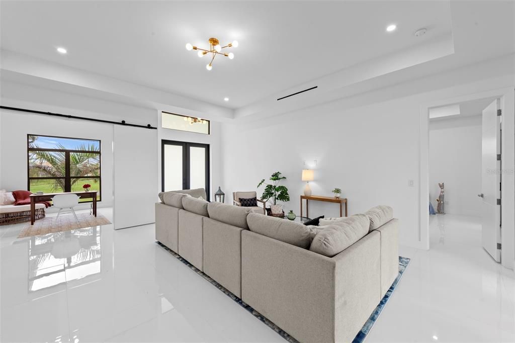 For Sale: $470,000 (3 beds, 2 baths, 1901 Square Feet)