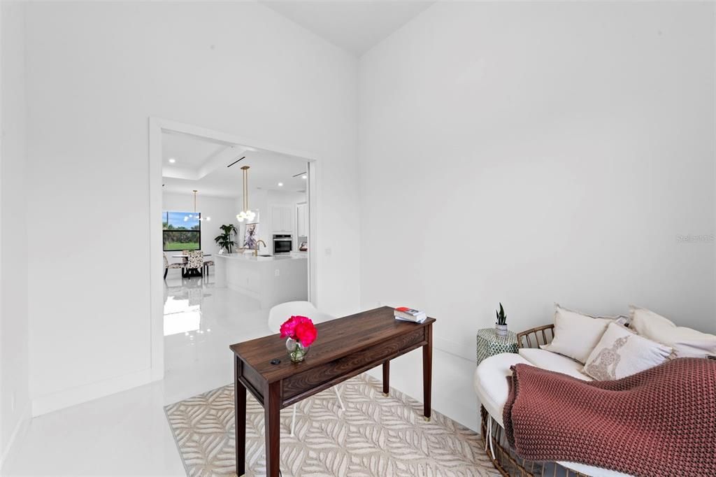 For Sale: $470,000 (3 beds, 2 baths, 1901 Square Feet)