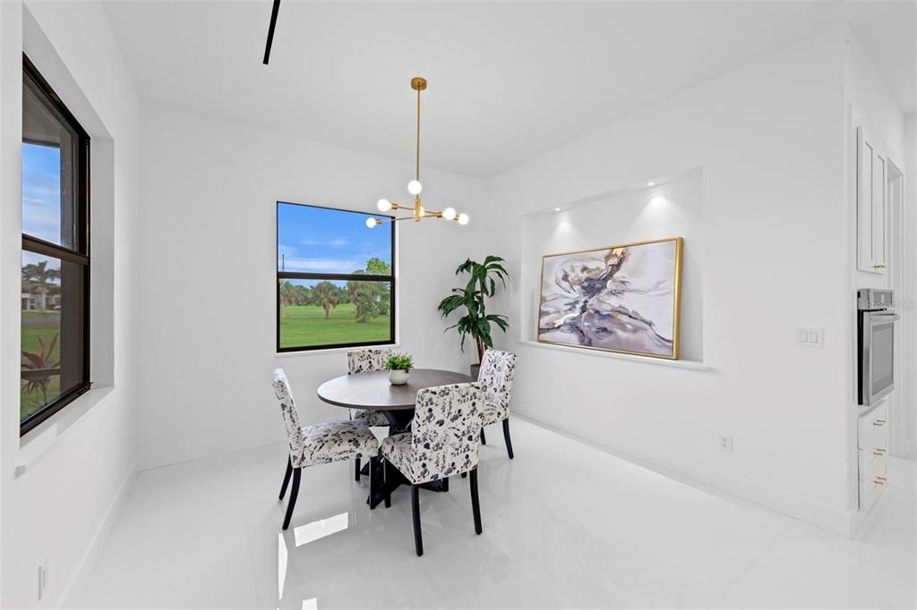 For Sale: $470,000 (3 beds, 2 baths, 1901 Square Feet)