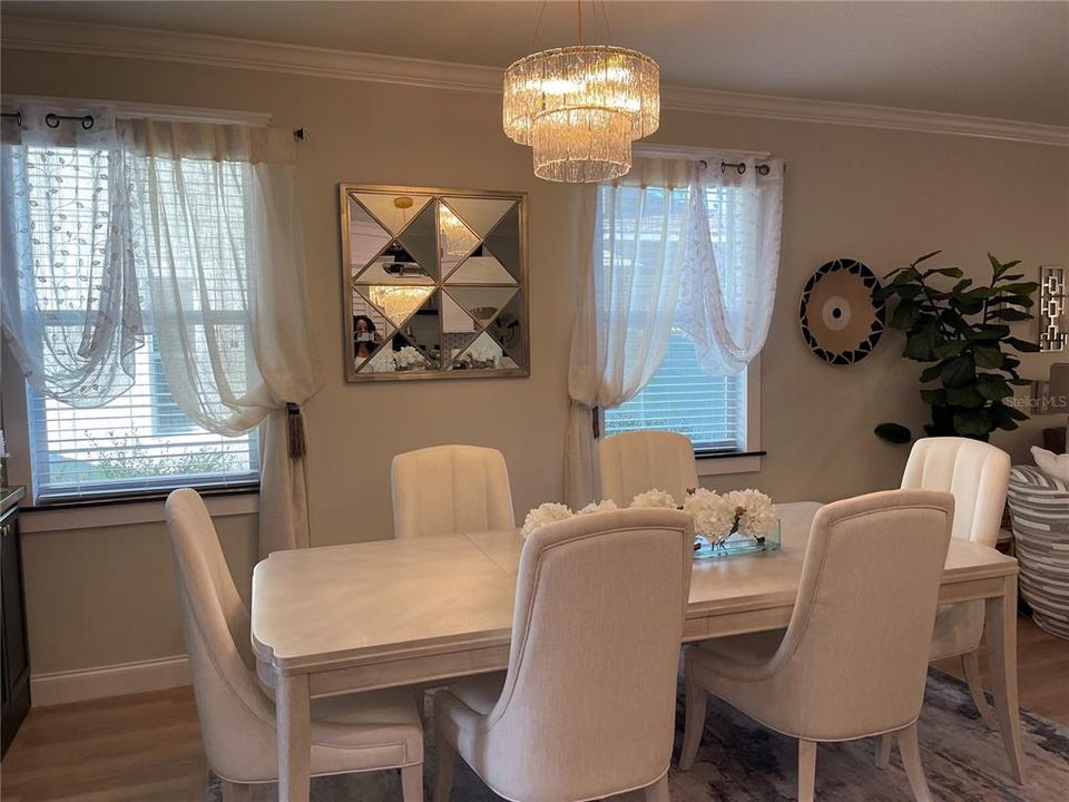 В аренду: $3,500 (5 спален, 3 ванн, 2471 Квадратных фут)