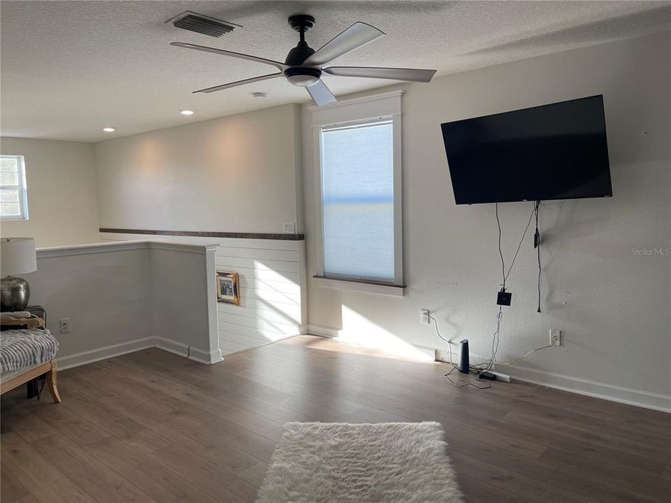 В аренду: $3,500 (5 спален, 3 ванн, 2471 Квадратных фут)