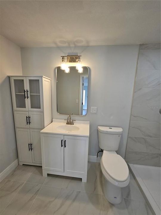 For Rent: $1,100 (1 beds, 1 baths, 350 Square Feet)