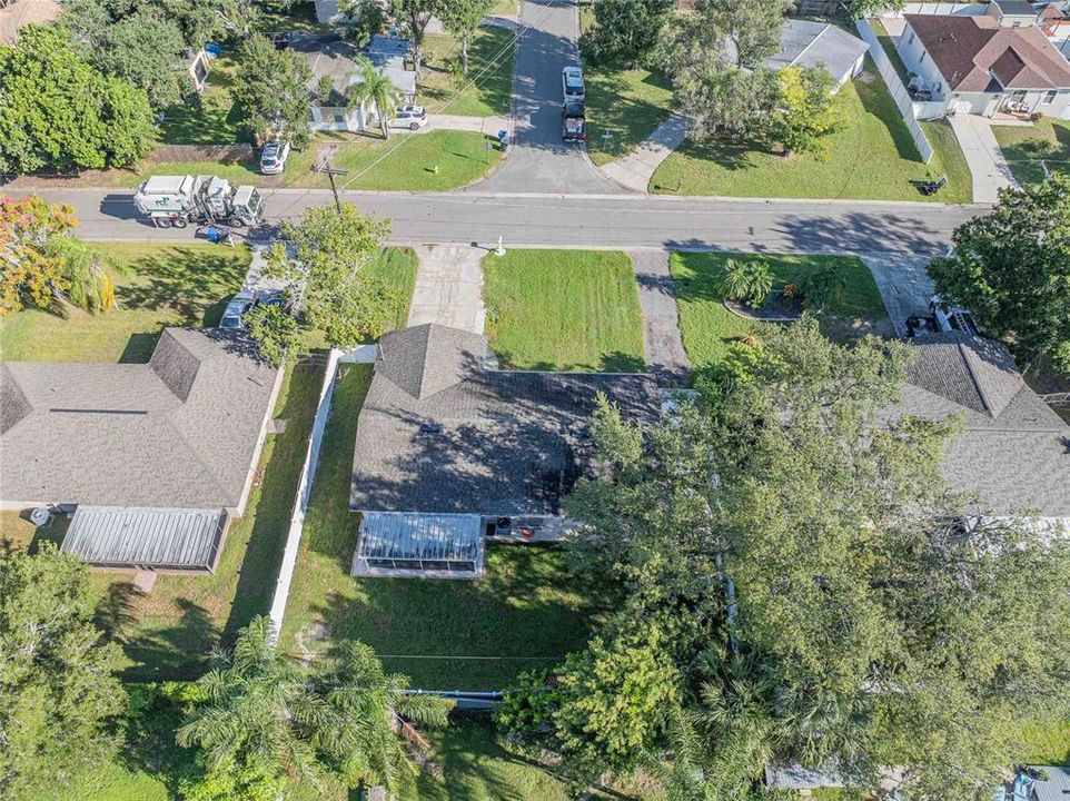 Под контрактом: $324,900 (3 спален, 2 ванн, 1433 Квадратных фут)