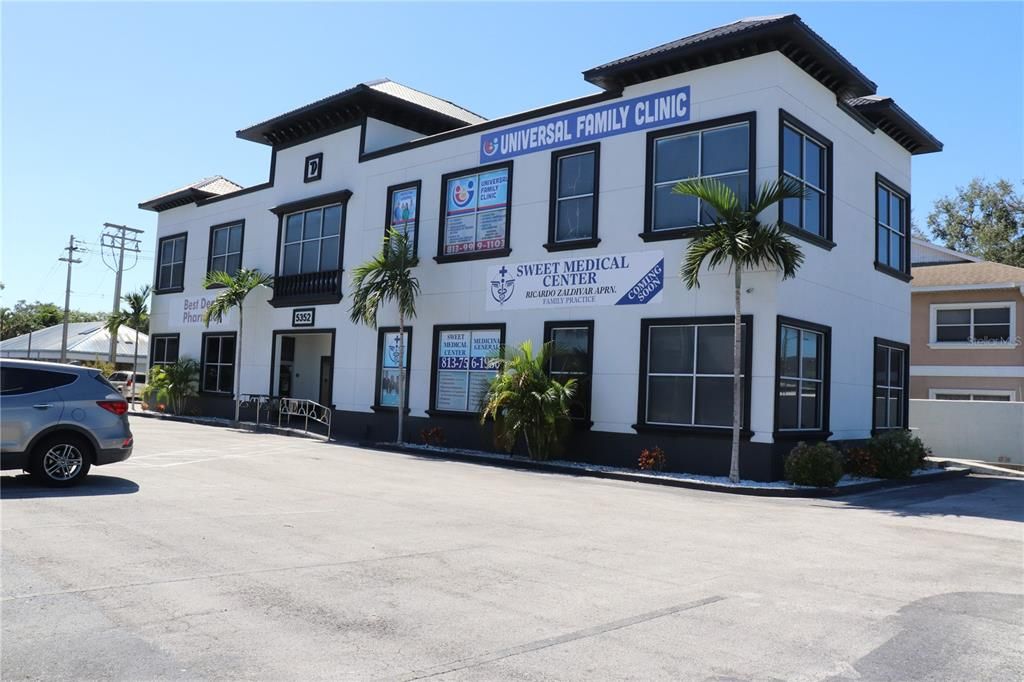 待售: $42,000 (0 贝兹, 0 浴室, 6219 平方英尺)