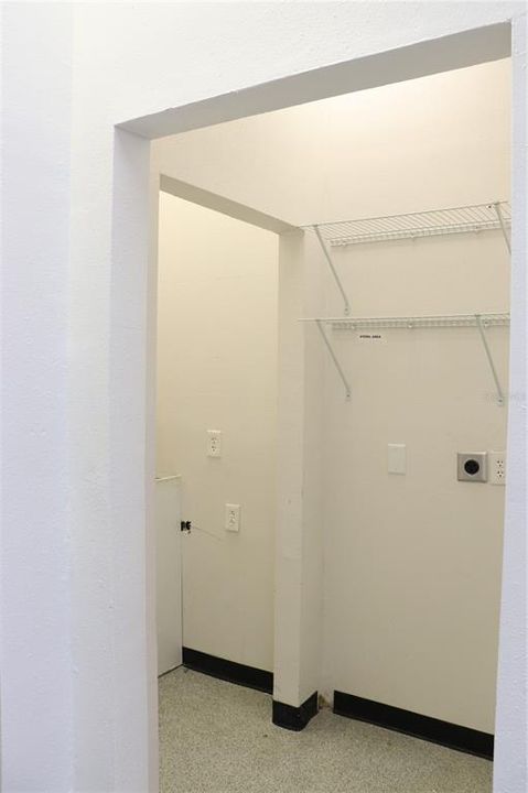 待售: $42,000 (0 贝兹, 0 浴室, 6219 平方英尺)