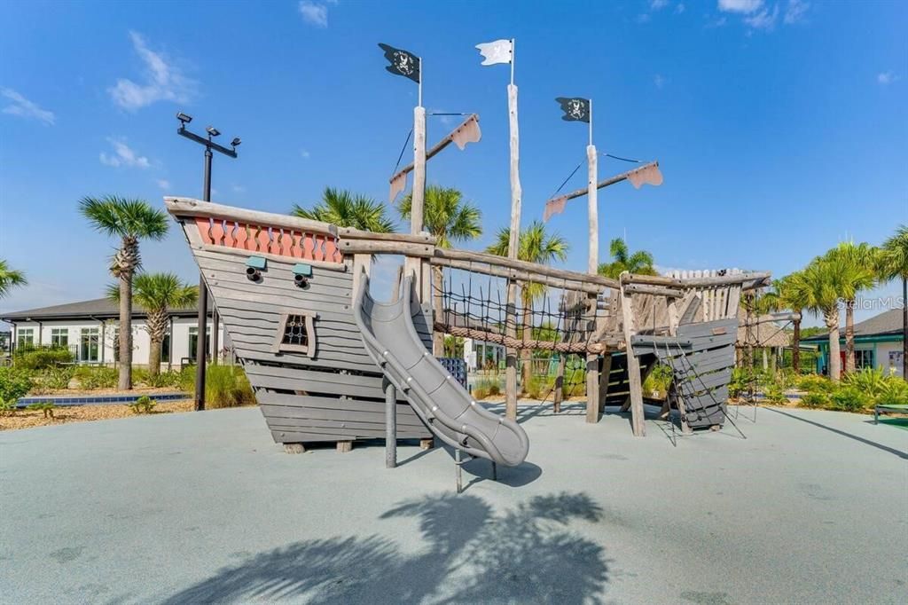 En Venta: $980,000 (9 camas, 5 baños, 4289 Pies cuadrados)