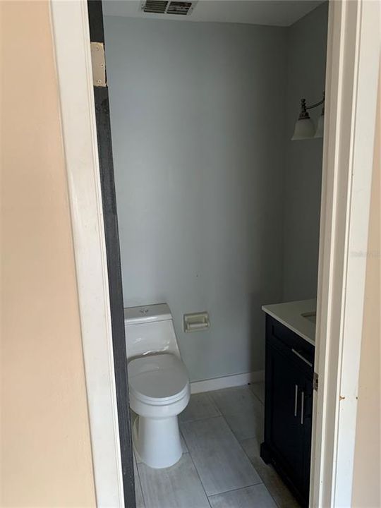 En Venta: $250,000 (2 camas, 2 baños, 1100 Pies cuadrados)