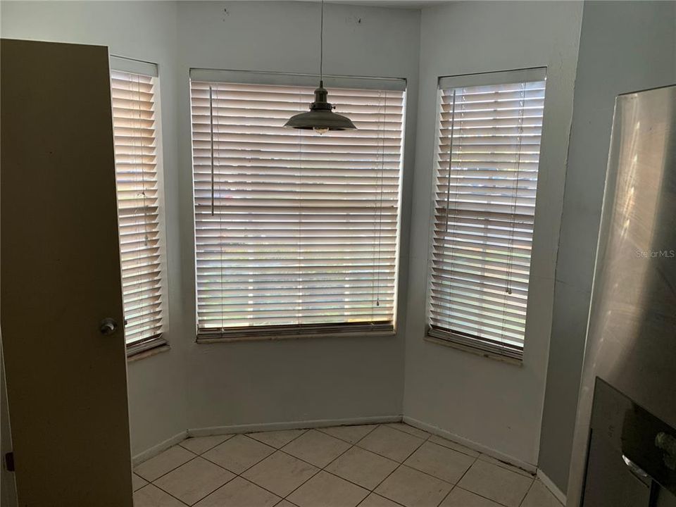 En Venta: $250,000 (2 camas, 2 baños, 1100 Pies cuadrados)