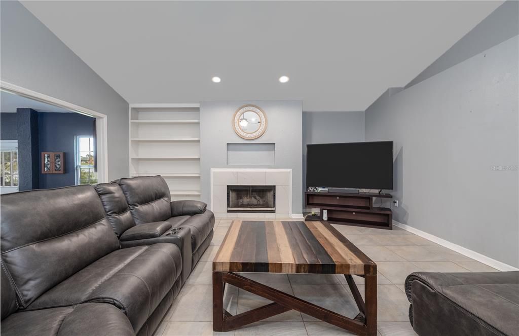 На продажу: $420,000 (3 спален, 2 ванн, 2689 Квадратных фут)