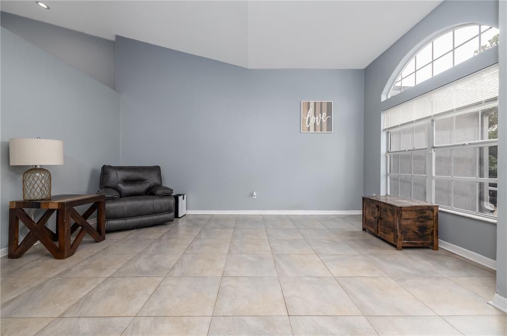 На продажу: $420,000 (3 спален, 2 ванн, 2689 Квадратных фут)